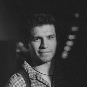 Gustavo_Headshot